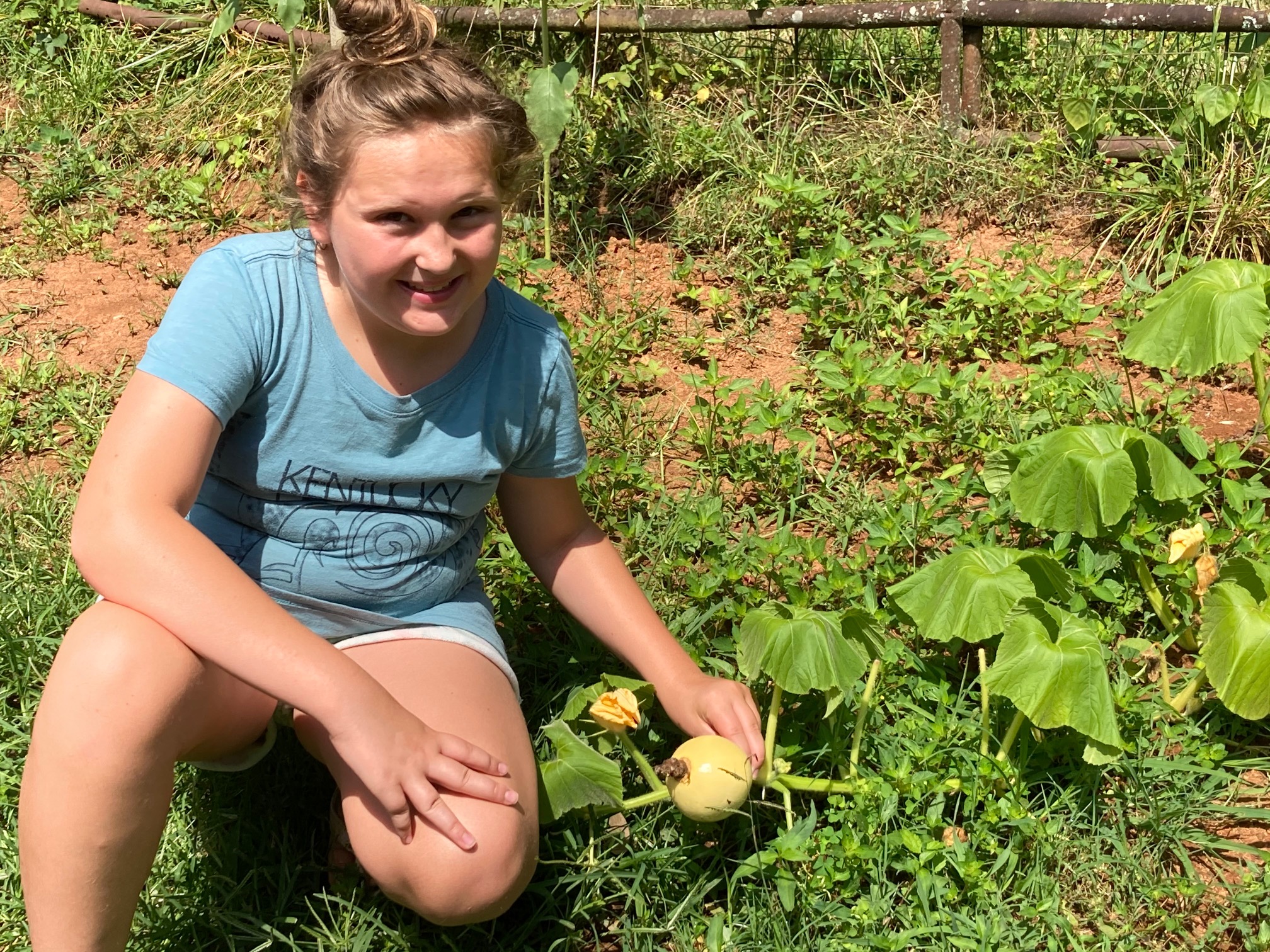 4-Her with her squash