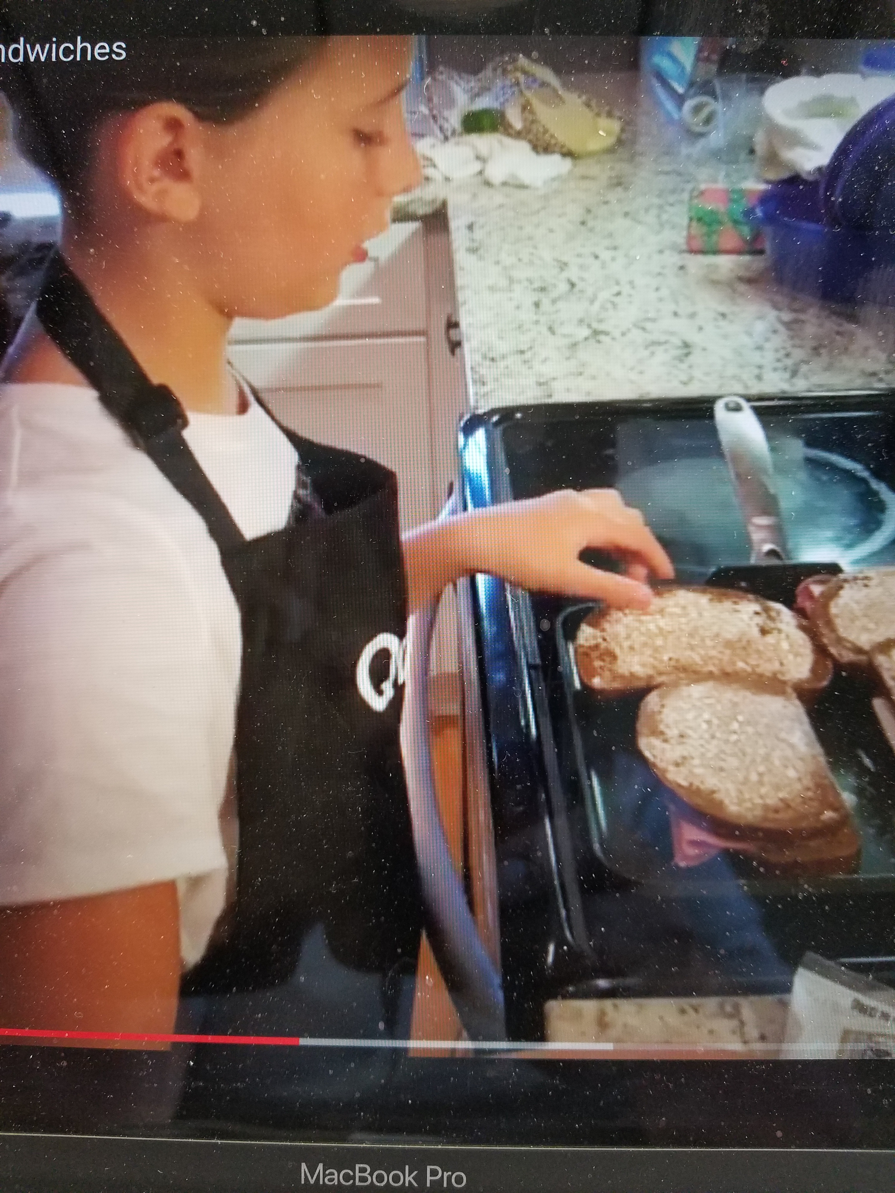 4-H Cooking Up Confidence kids