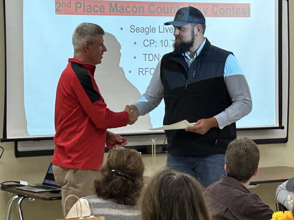 JOe Deal presenting Todd Seagle with 2nd Place